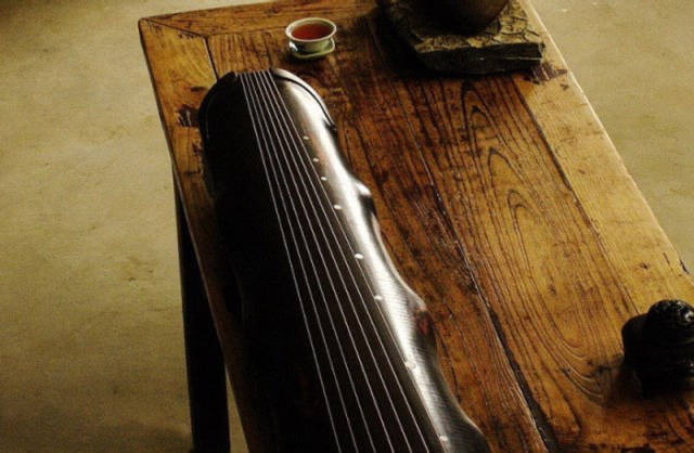 双鸭山市古琴蕴含的传统文化，一把古琴制备出来要两年的时间